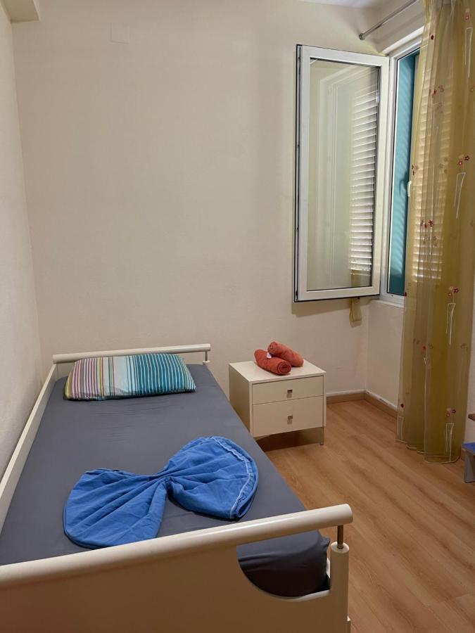 Et Apartaments Тирана Экстерьер фото